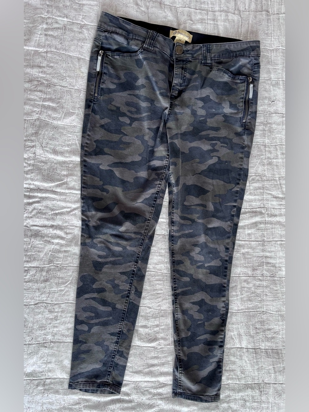 Democracy Black, Green & Gray Camo mid rise
